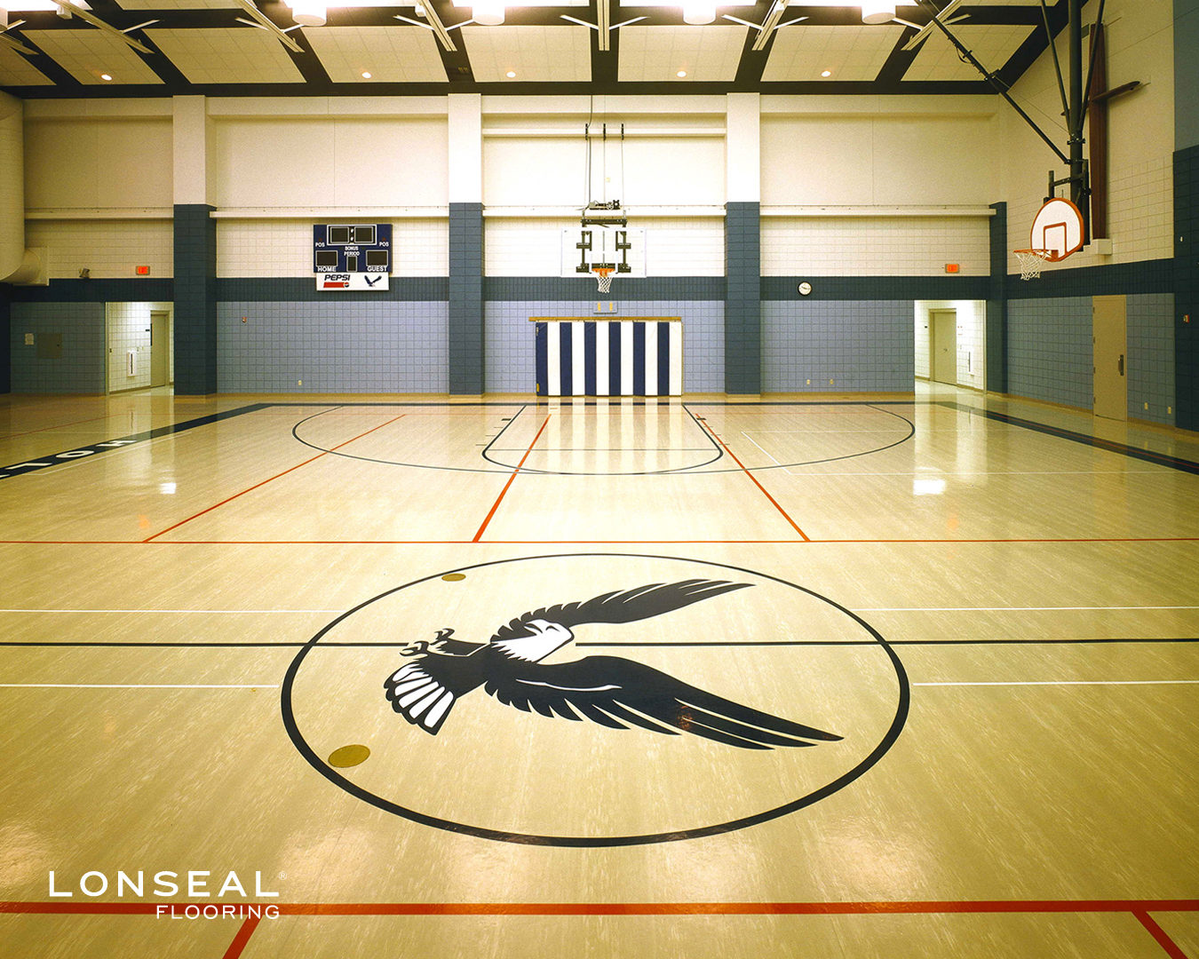Lonseal, Sheet Vinyl Flooring, LONCOURT I is specifically designed for interior sports facilities where outstanding