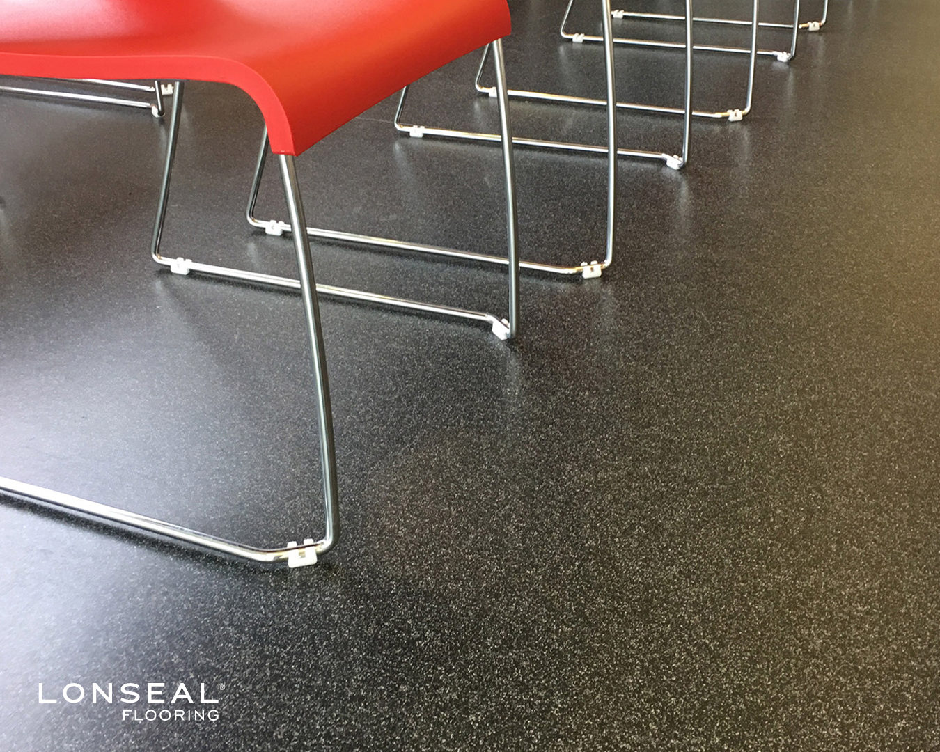 Lonseal, Sheet Vinyl Flooring, The speckled surface of LONSPECK TOPSEAL easily hides grit and scuffing, while the sanitary